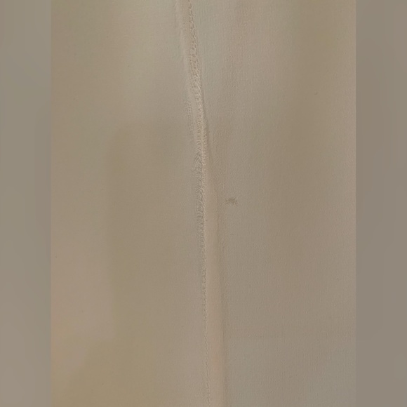 BCBGMaxAzria White V-Neck Long Sleeves Blouse - Picture 15 of 15